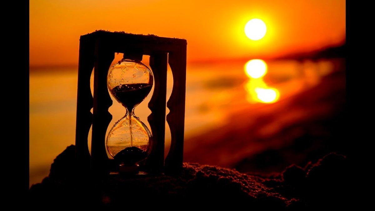 Песочные часы закат