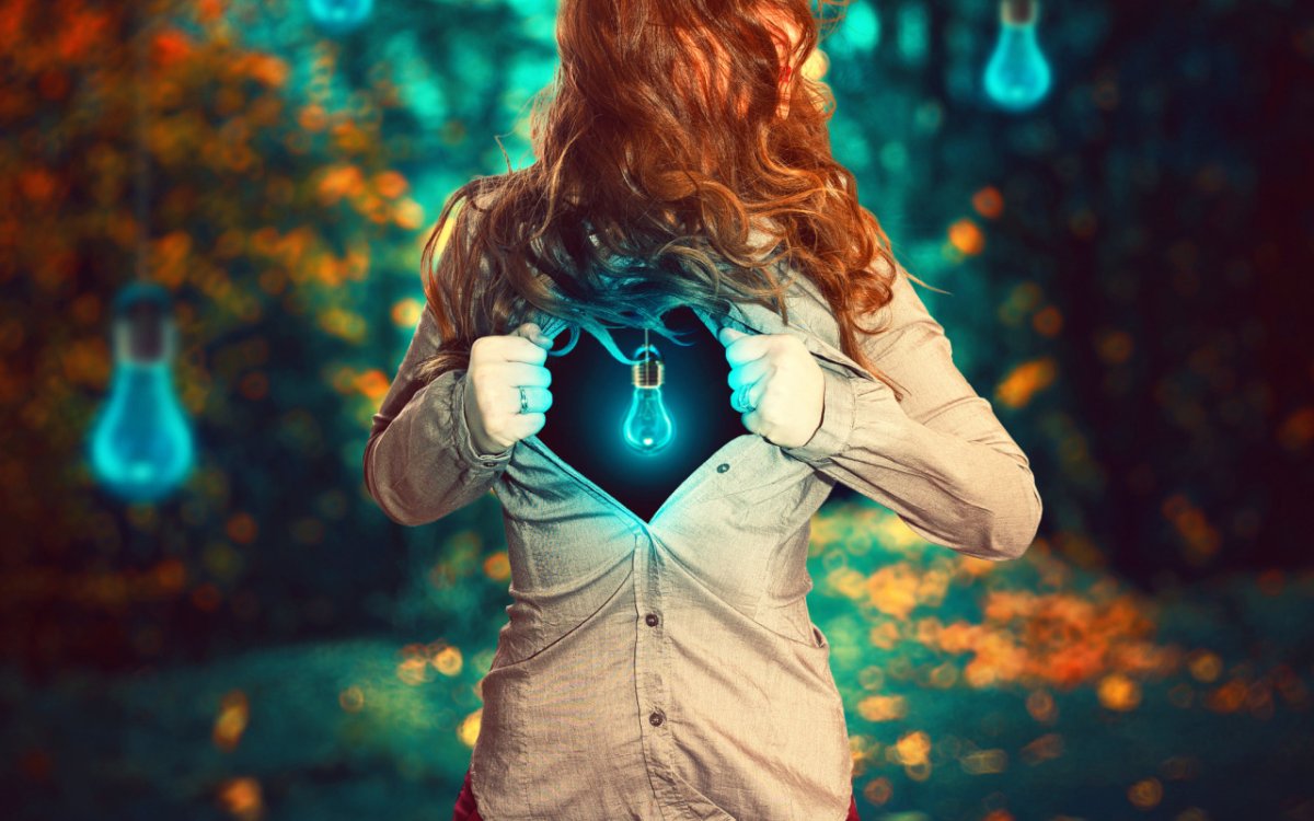 Сияющая лампочка