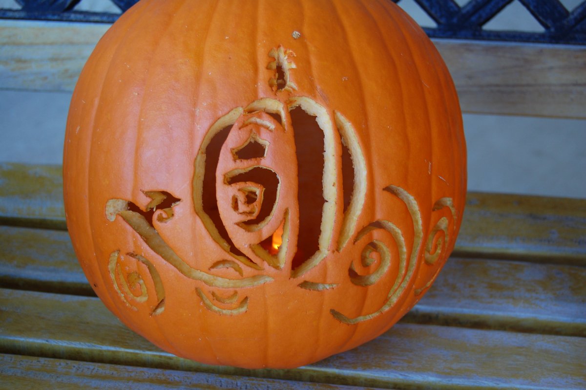 Карета превратилась в тыкву