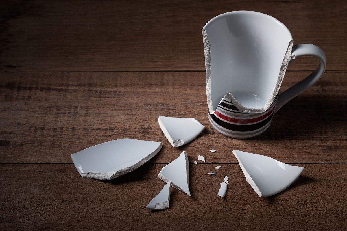 Разбитая Кружка