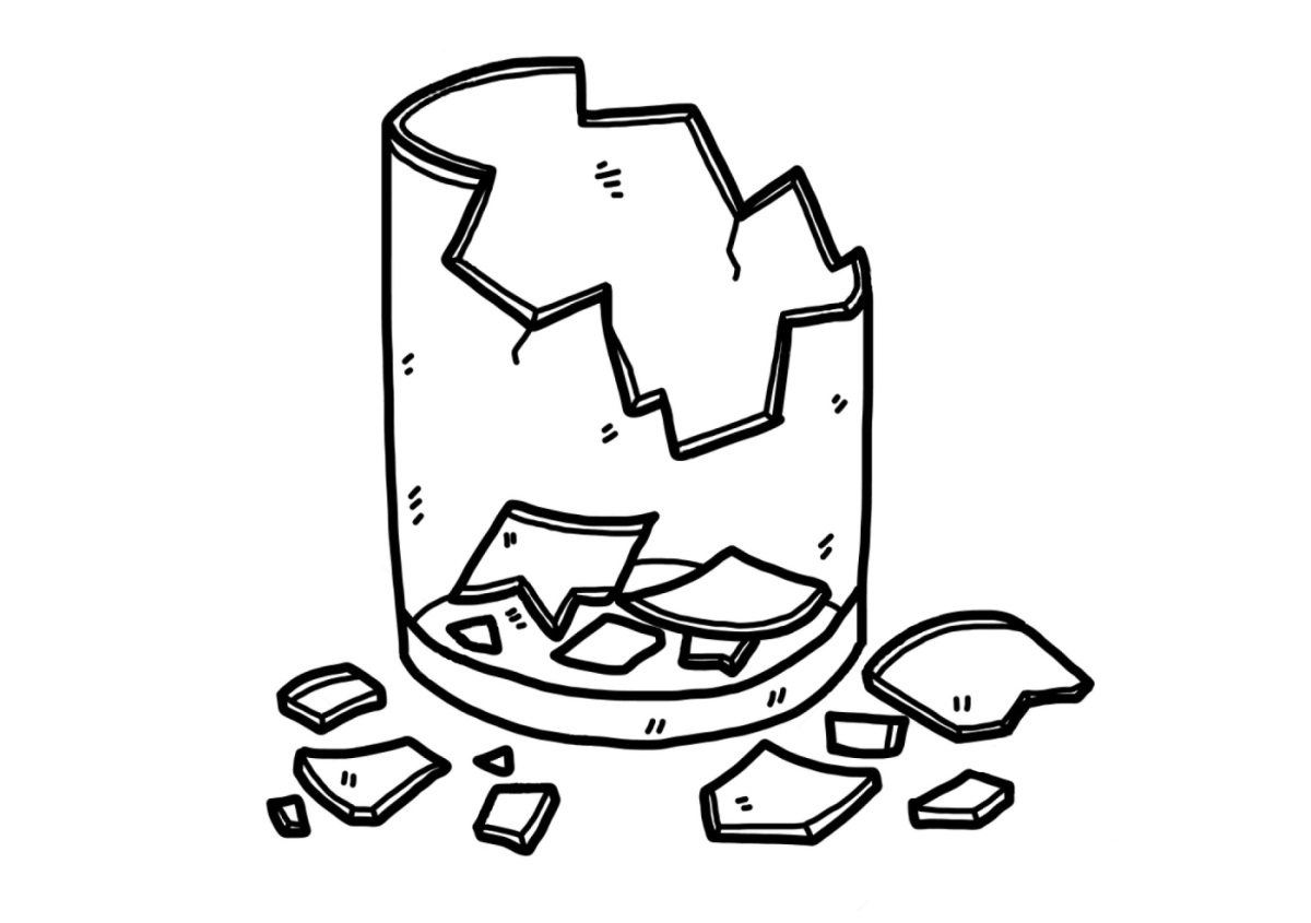 Склеенная чашка