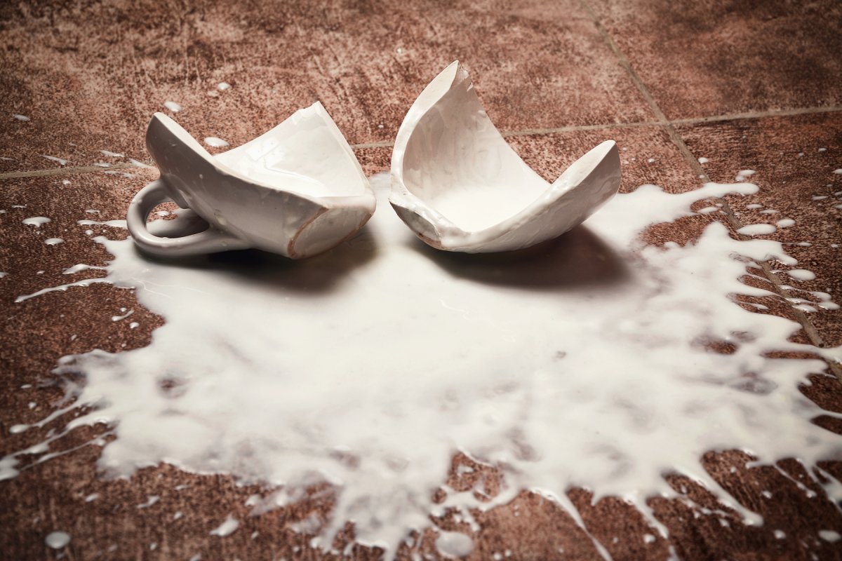 Разбитая Кружка