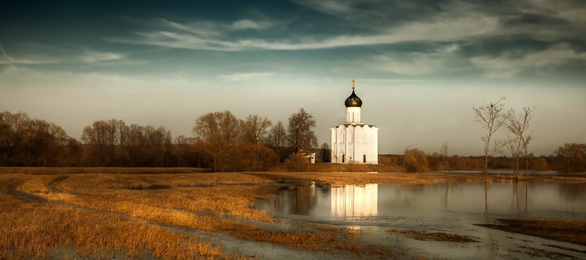 Весна на Нерли