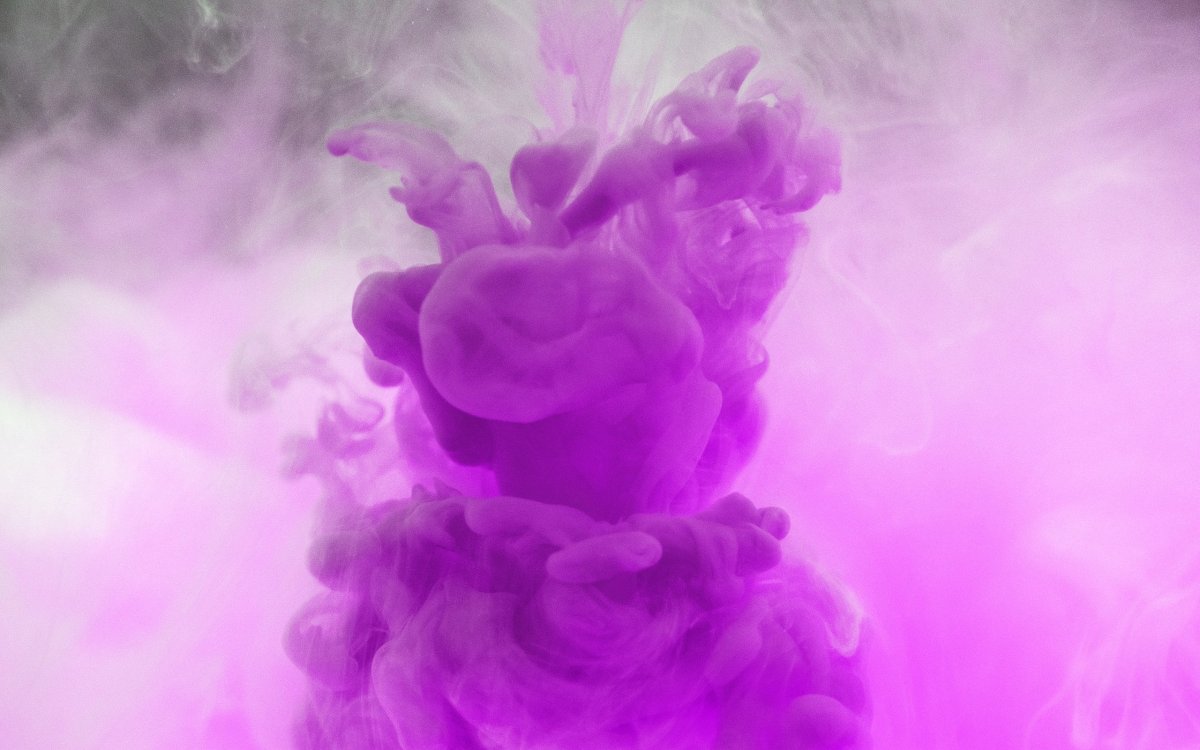 Розовый дым
