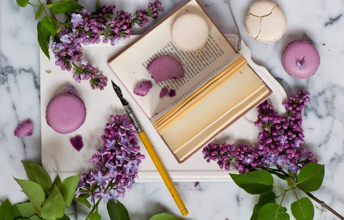 Фотофон цветы сиреневые