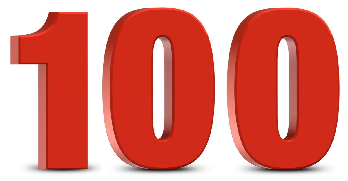 Цифра 10 красная на белом фоне