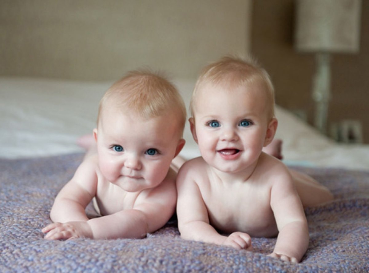 Двойняшки беременность