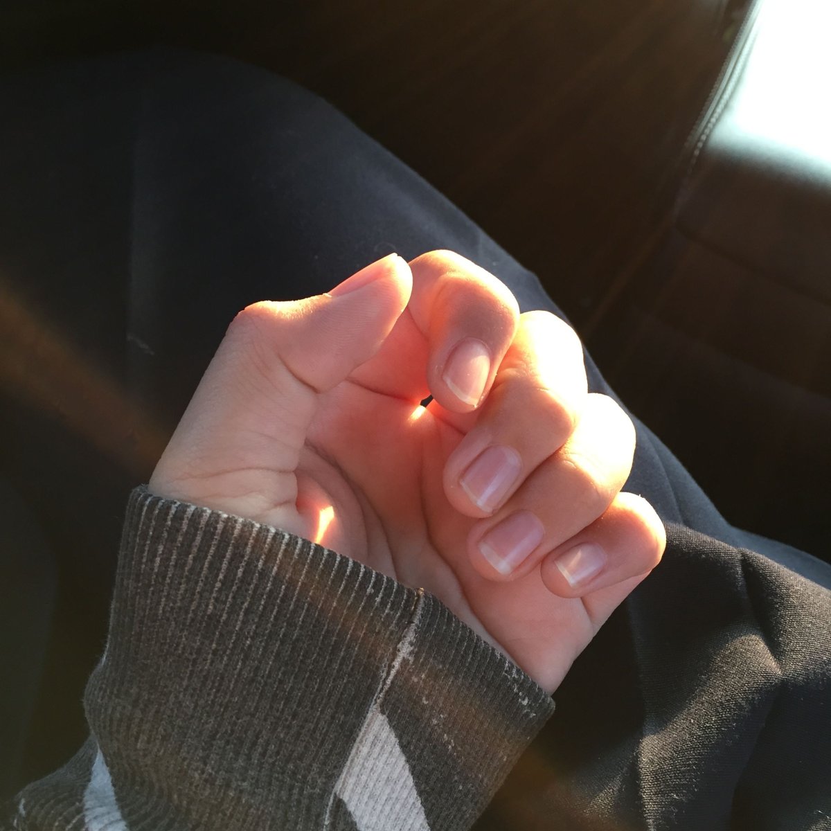 Рука в руке Инстаграмм