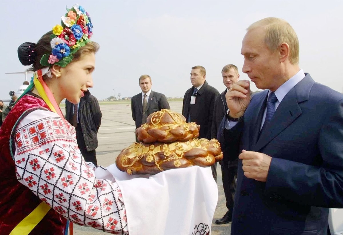 Ресторан с посетителями