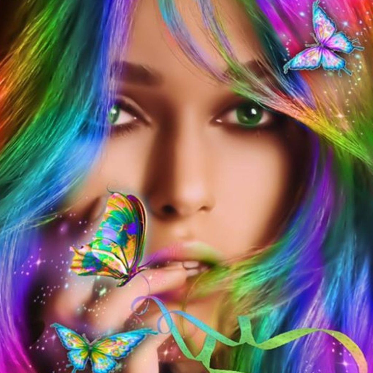 Женщина бабочка