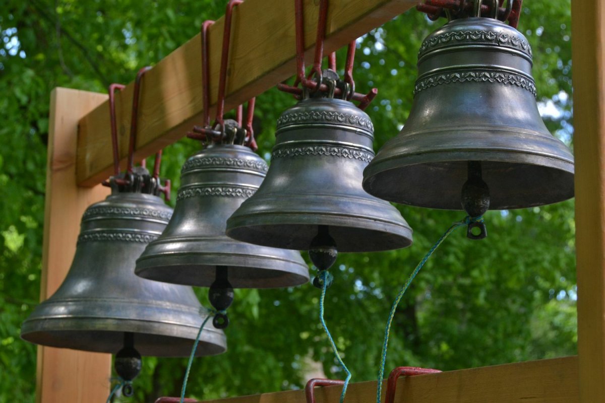 Звон колоколов