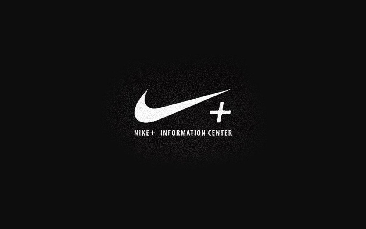 Nike на черном фоне