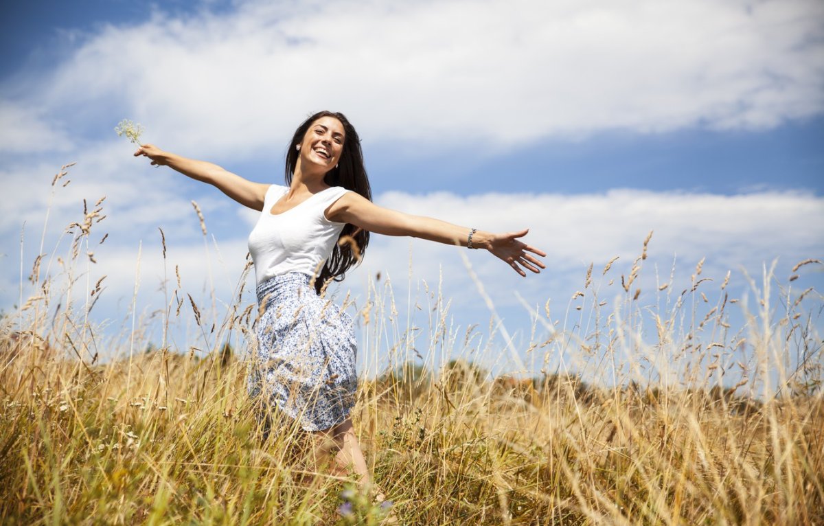 Радостная девочка