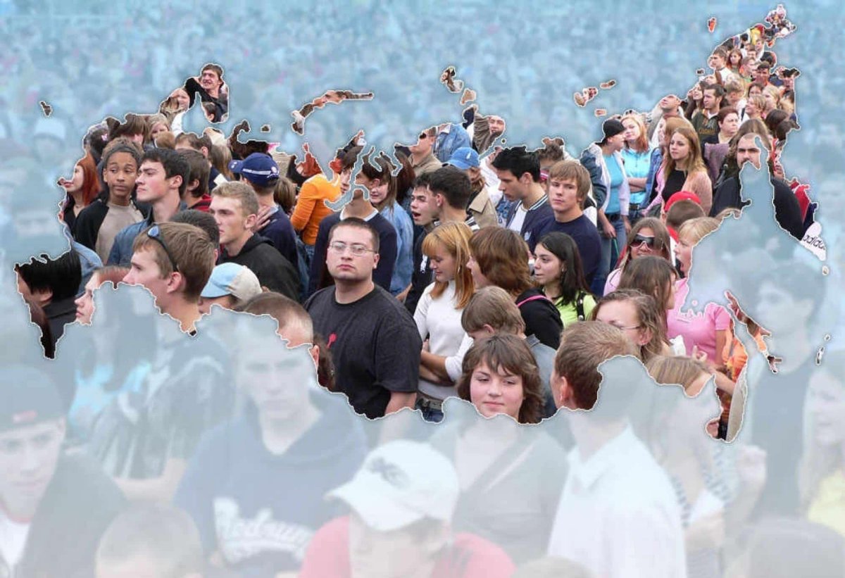 Много русских людей