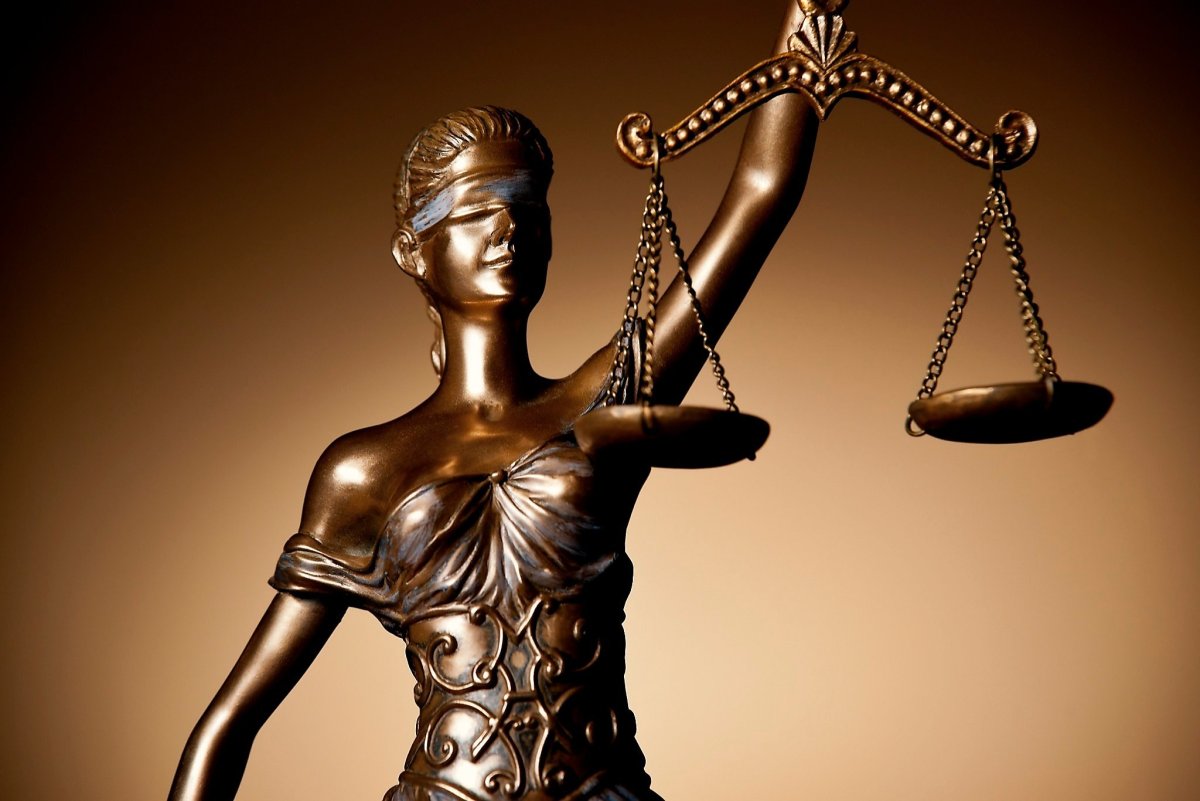 Весы правосудия