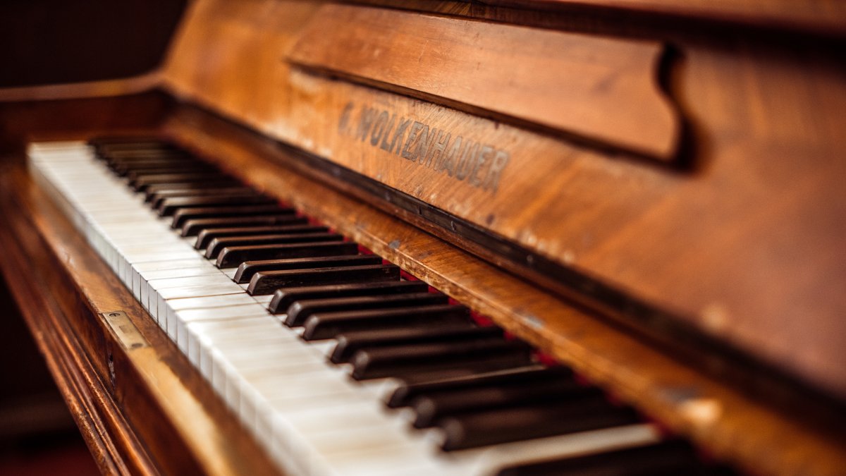 Красивое пианино