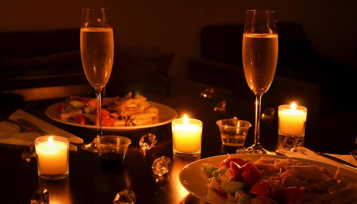 Романтический ужин при свечах