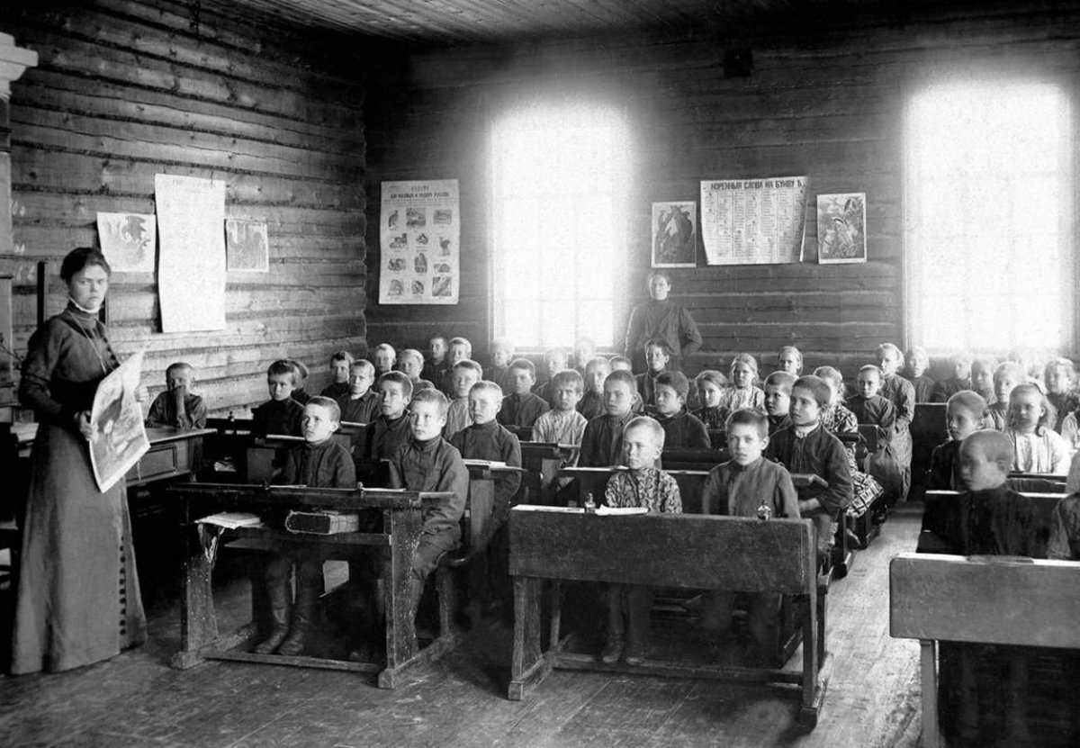 Крестьяне за столом