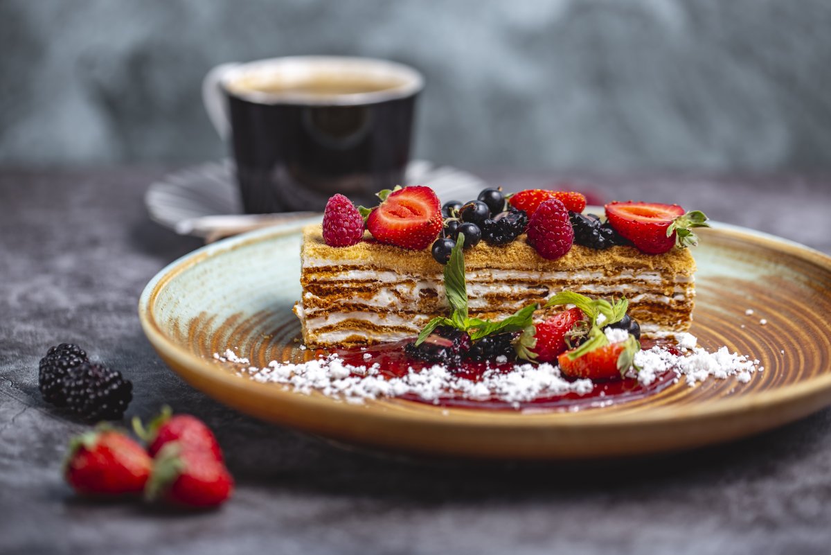 Кусочек праздничного тортика