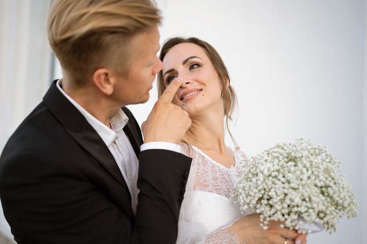 Жених и невеста нарисованные