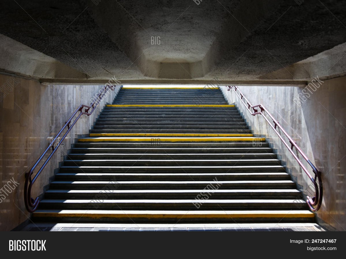 Знаки дорожного движения подземный переход