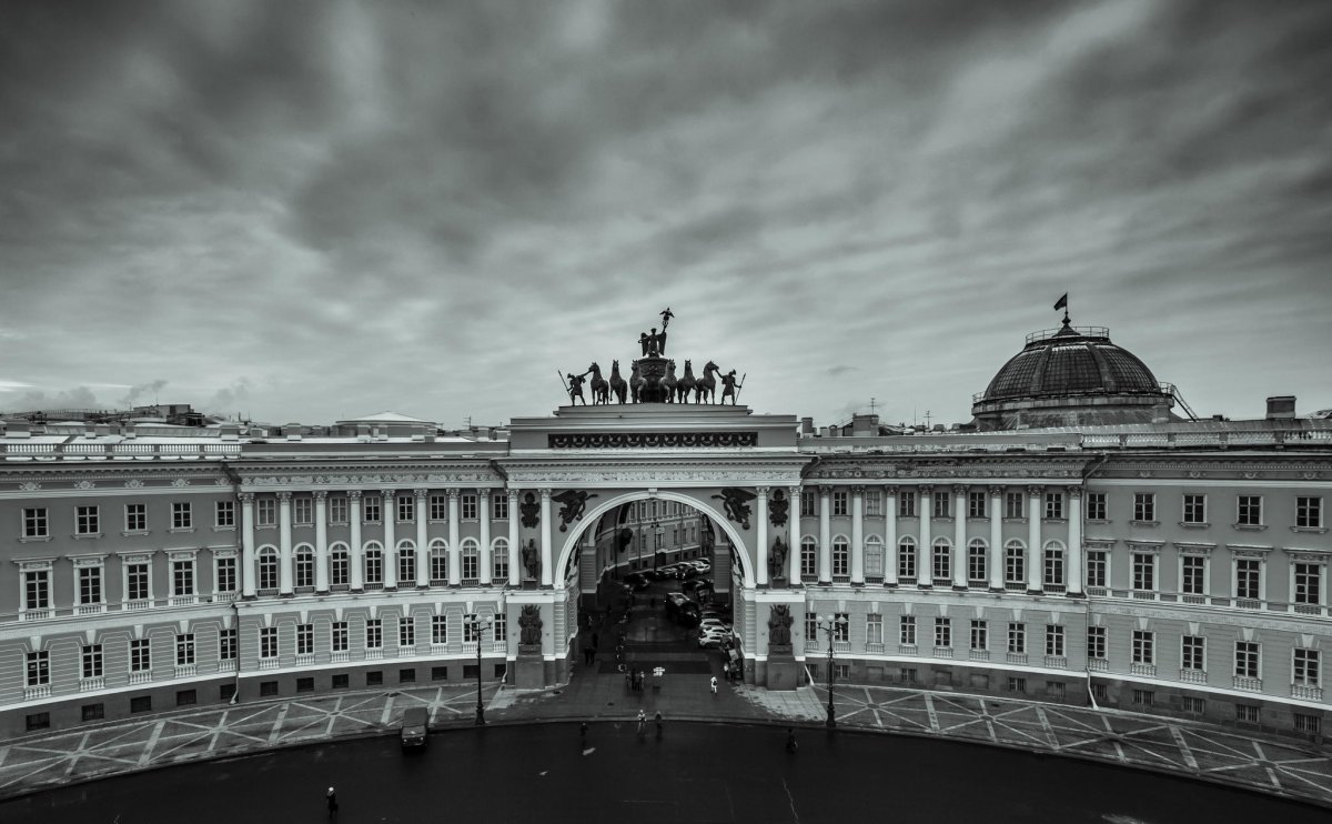 Зимний дворец Санкт-Петербург чб