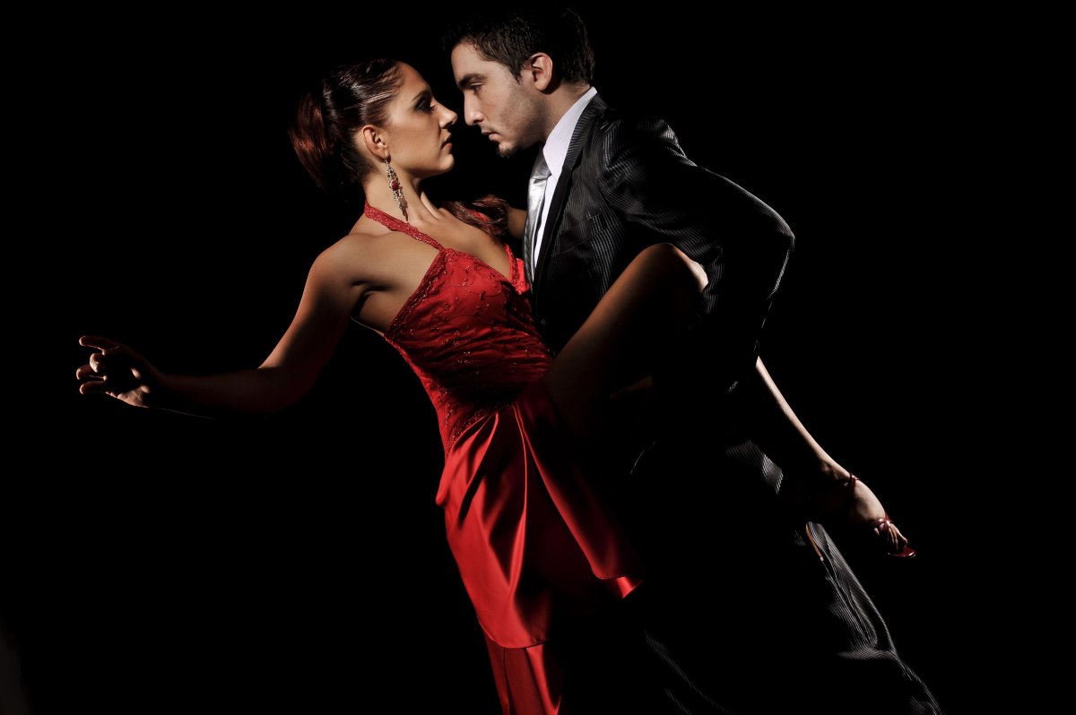 Медленный танец на дискотеке