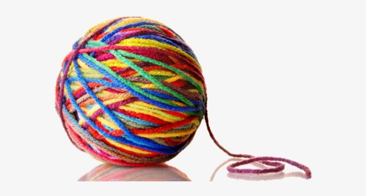 Клубок разноцветных ниток