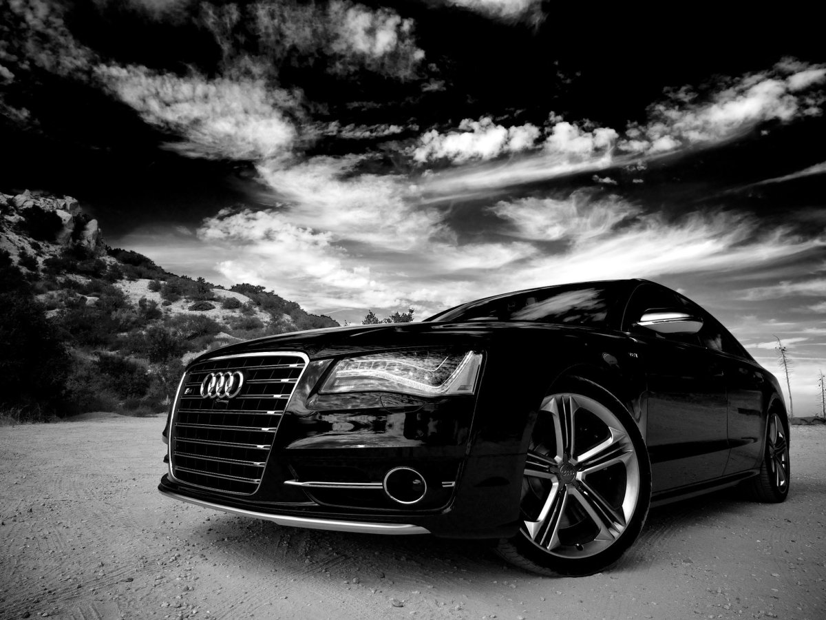 Audi s8