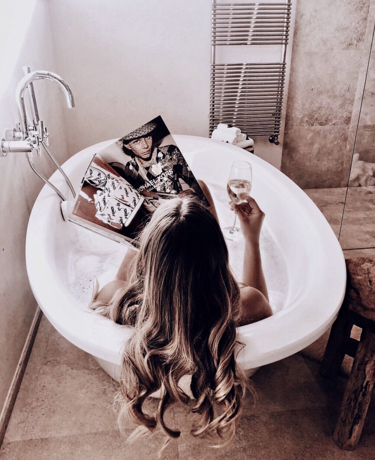 Фотосессия в ванной комнате