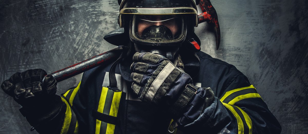 Маска пожарного