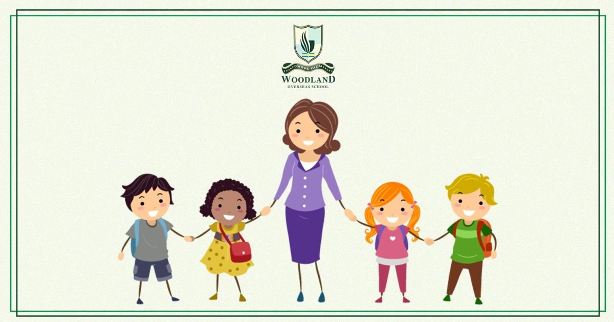 Воспитатель мультяшный