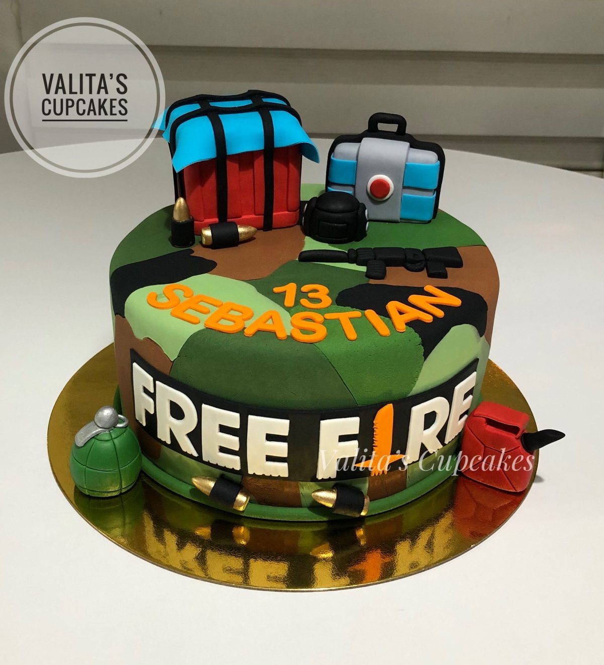 Торт free Fire на день рождения