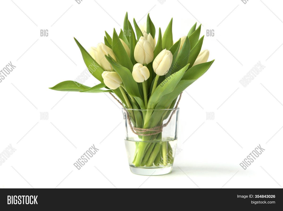 Ваза с тюльпанами