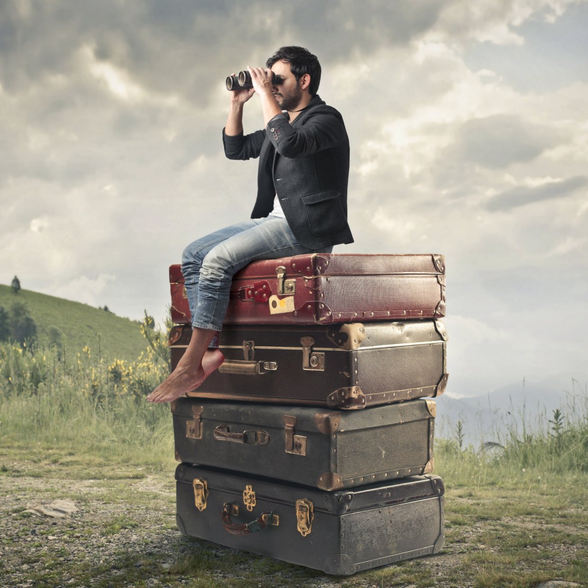 Мужчина с чемоданом