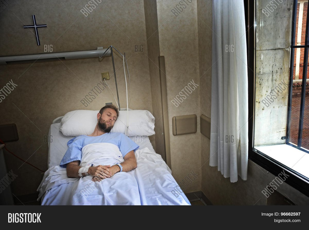 В больнице под КАПЕЛЬНИЦО