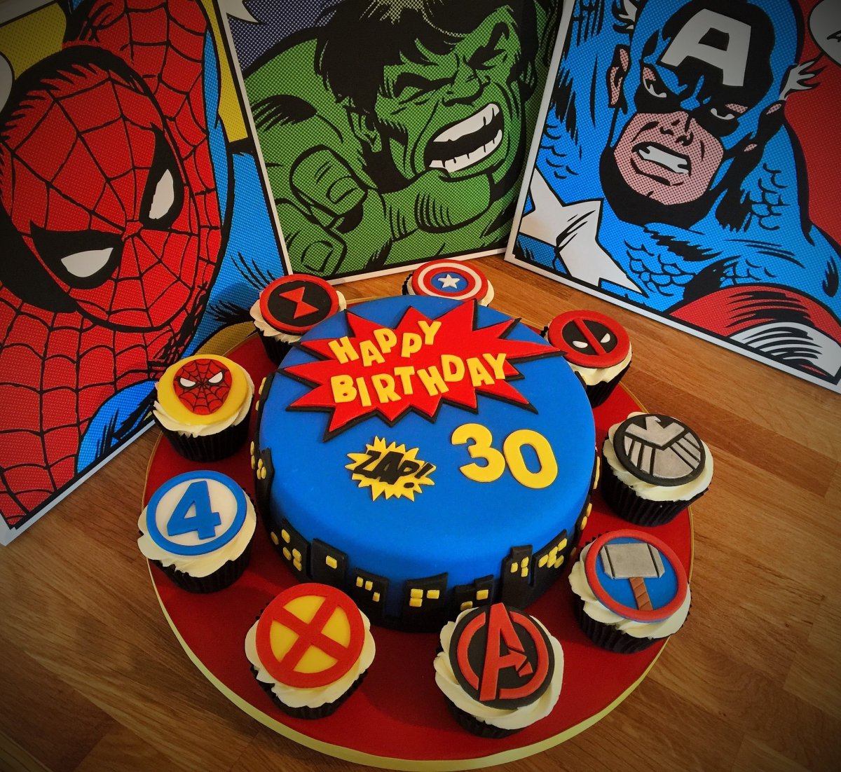 Торт в стиле Марвел Мстители