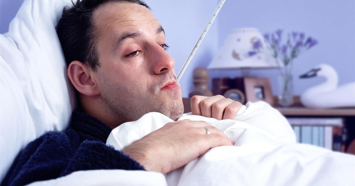 Больной мышонок