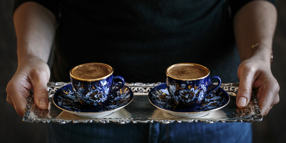 Романтические кружки с чаем