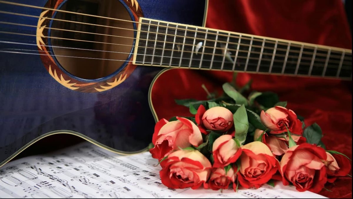 Открытка гитара и цветы