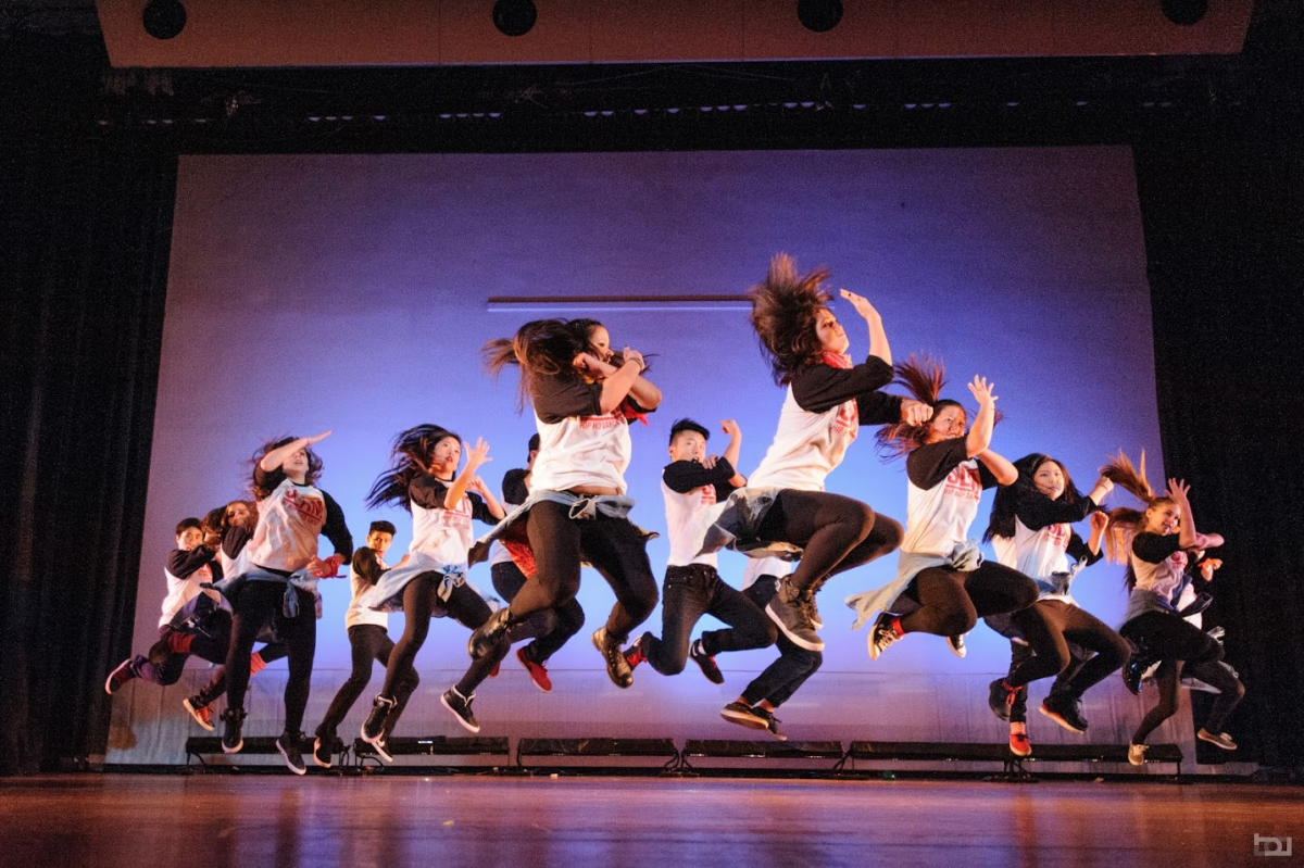 Dance Dance Dance группа