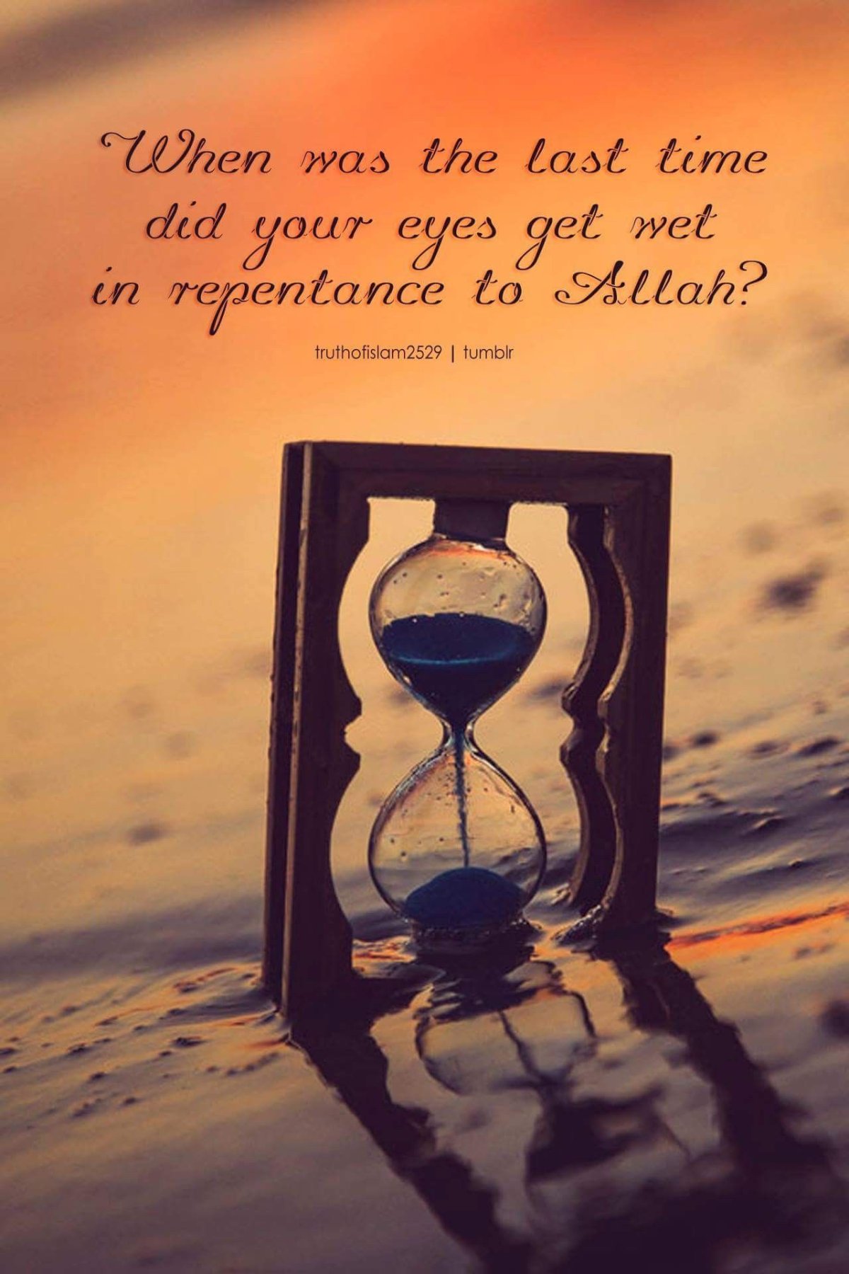 Песок в песочных часах