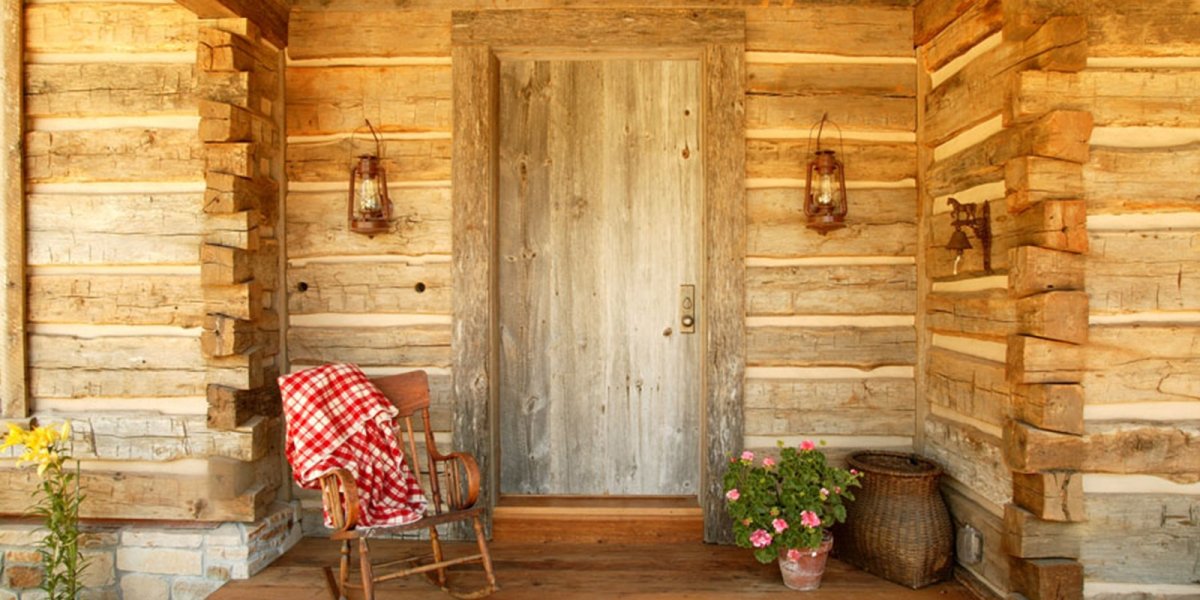Прихожая в Старом деревенском доме