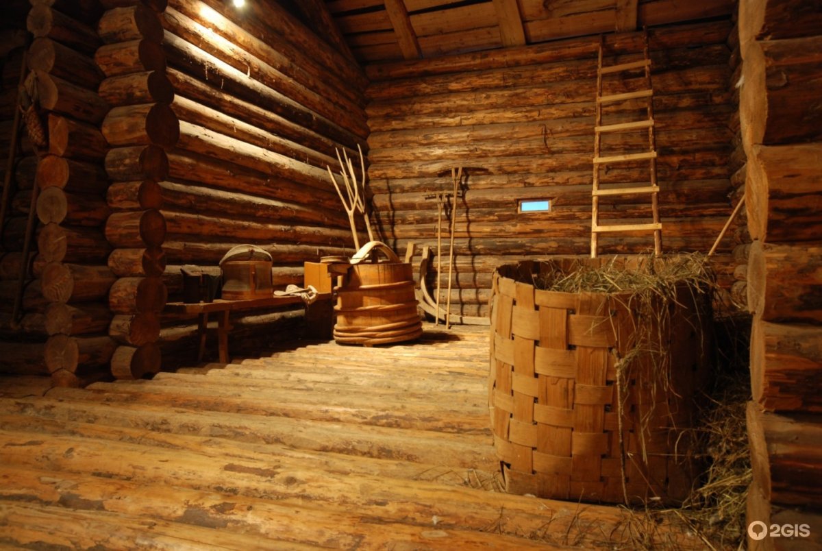 Крестьянский сарай