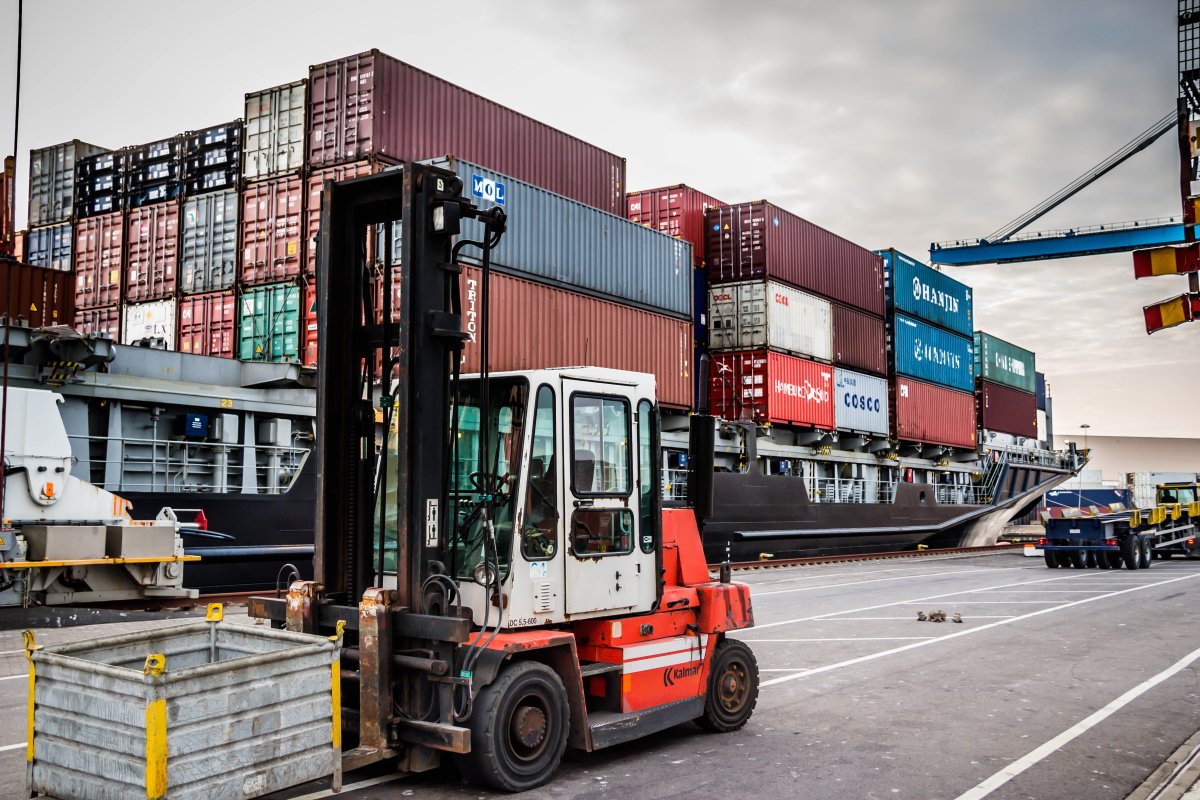 Строительный транспорт