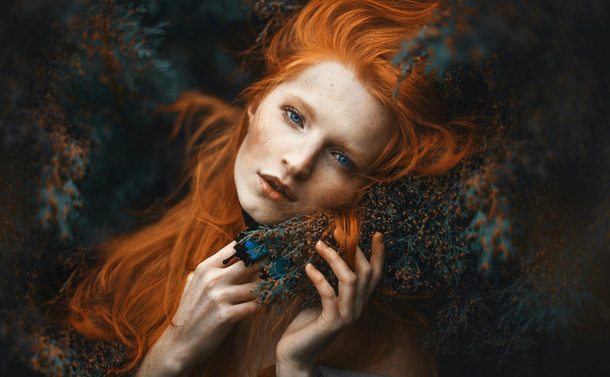 Зеленоглазая колдунья фэнтези