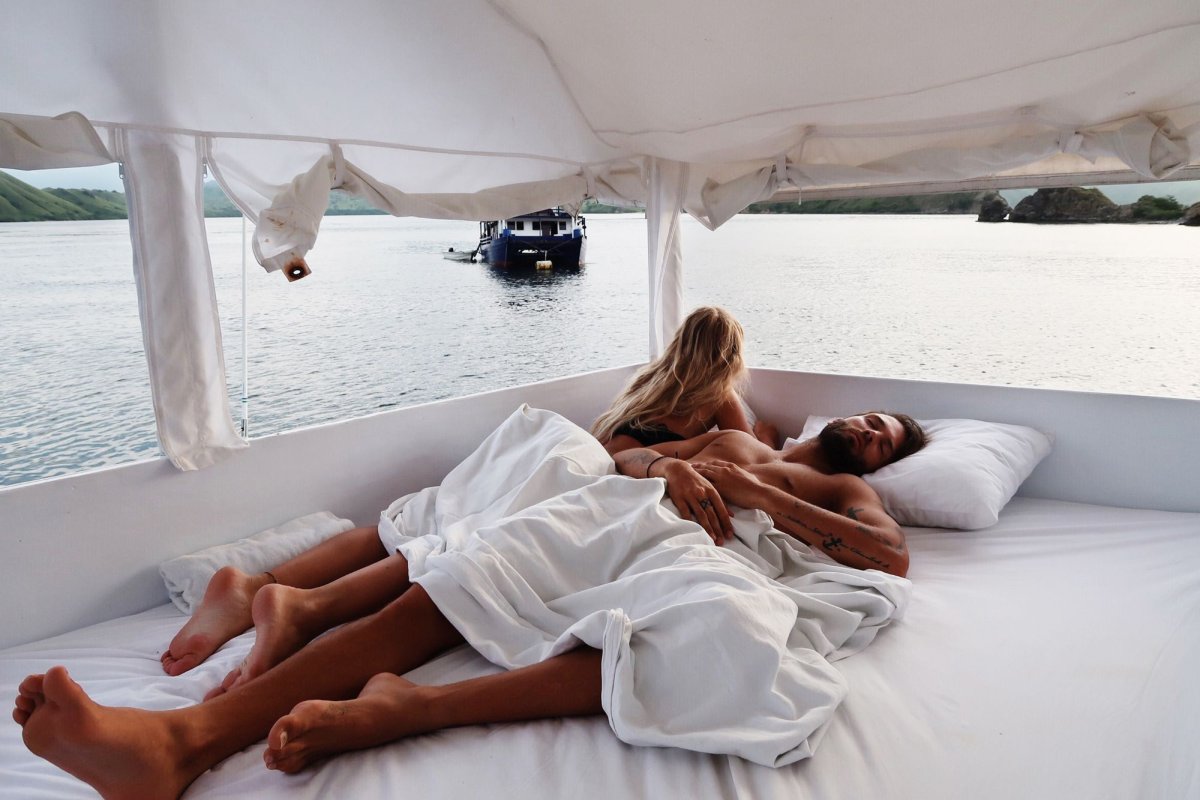 Райский остров для двоих