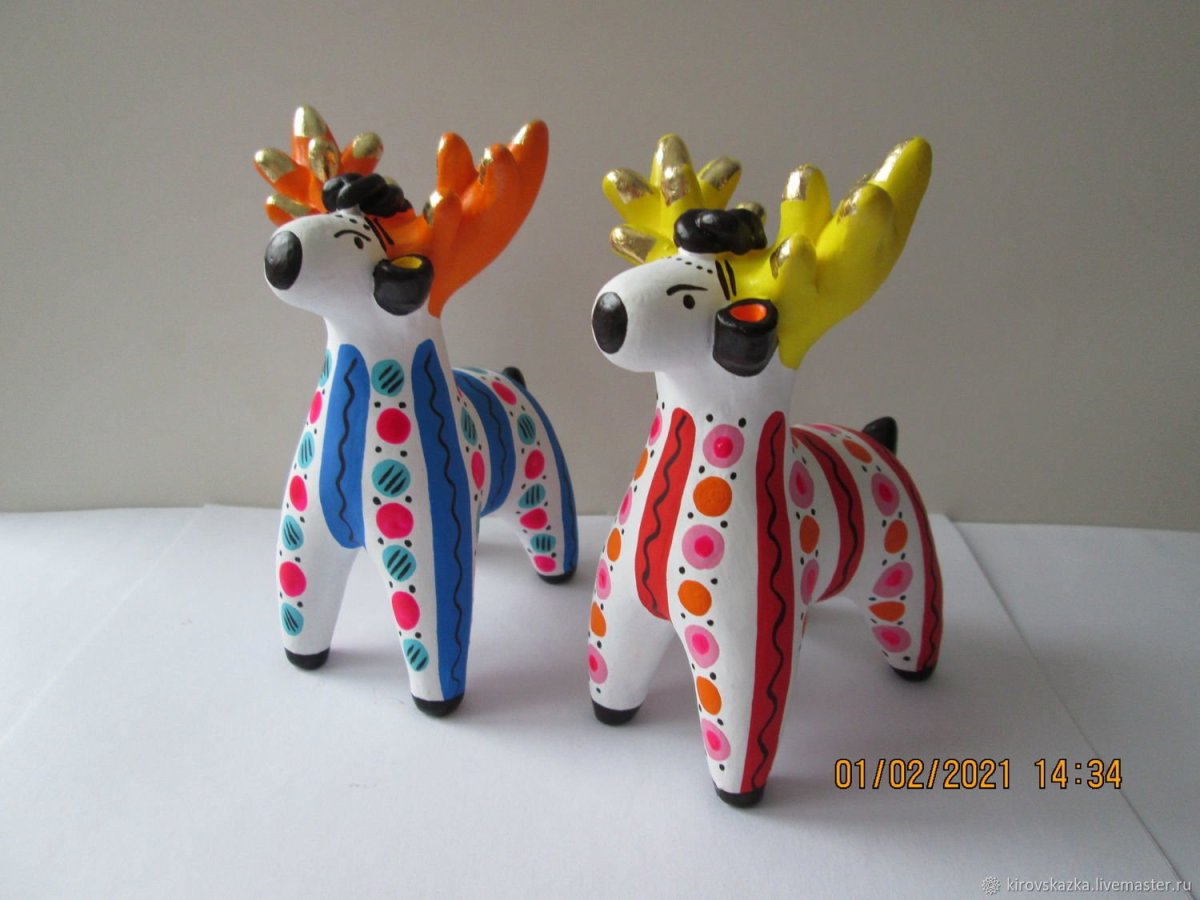 Дымковский олень