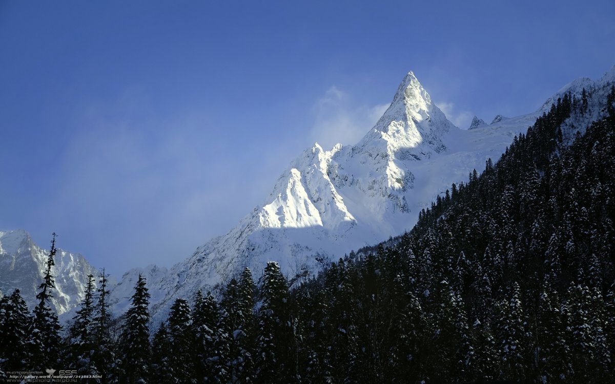 Гора пик Инэ Домбай