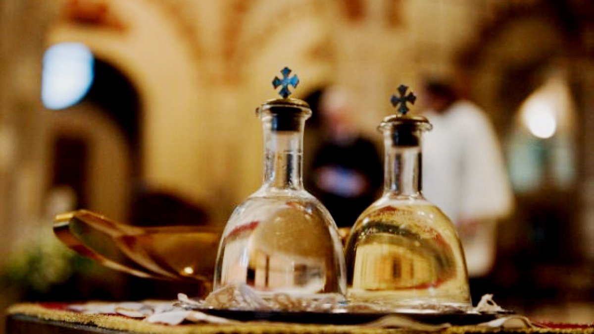 Святая вода